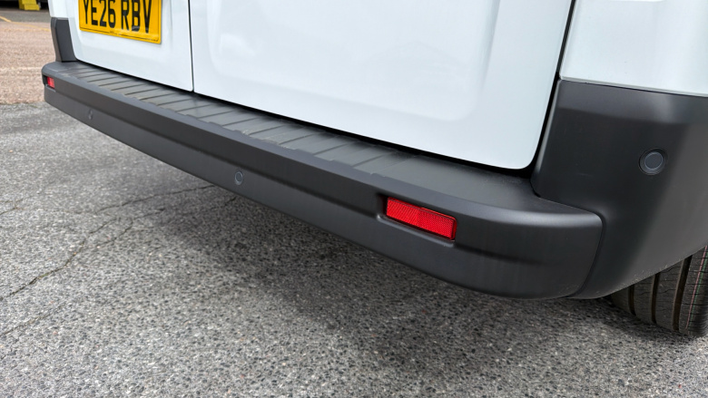 Renault Trafic Swb Diesel SL30 Blue dCi 130 Advance [Safety] Van